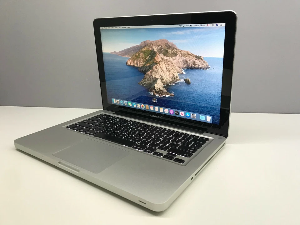 Apple MacBook Pro 13 Core i5 2.5GHz 8GB RAM 256GB SSD Catalina MD101LL/A - Image 1 of 4