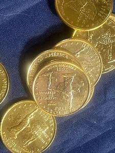 2001 State quarter (24k GOLD PLATED) New York Coin UNCIRCULATED 1 - Picture 1 of 2