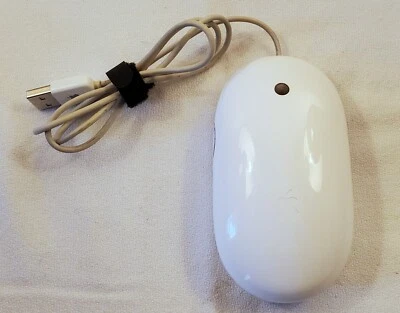 Apple A1152 USB Wired Optical White Mouse Genuine OEM  - FREE SHIP - Image 1 of 2