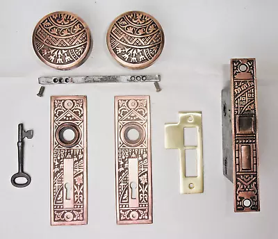 Antique Set EASTLAKE VICTORIAN AESTHETIC Backplates Door Knob Mortise Lock W Key • 214.99$