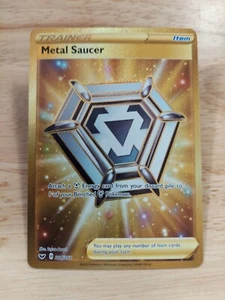 Metal Saucer 214/202 Sword & Shield NM Full Art Gold Secret Rare Pokemon Card - Picture 1 of 2