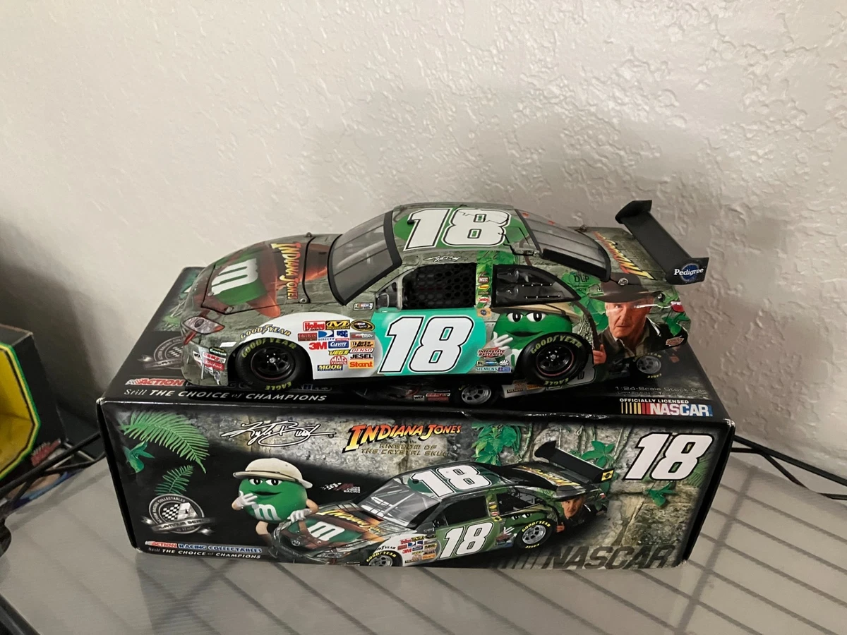 ミニカー KYLE BUSCH 2008 HOLIDAY CAR BY SAM BASS 2008 Kyle Busch Sam Bass Holiday 1/64 Joe Gibbs Racing Toyota Rare
