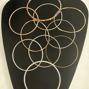 10 Different Style Bangle Bracelets Multicolored Pretty (Lot #277) - Picture 1 of 5