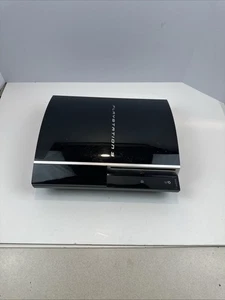 Sony PlayStation 3 Fat PS3 160GB Black Console Gaming System Only CECHP01 - Picture 1 of 5