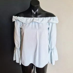 Women's size 8 'WITCHERY' Gorgeous light blue bell sleeve off shoulder top - EUC - Picture 1 of 7