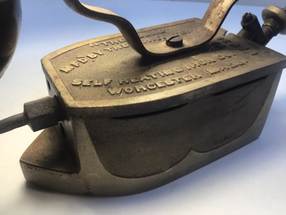 ANTIGUO/DE COLECCIÓN MORROW CURTIS 1890 PATENTE HIERRO TRISTE WORCESTER AUTOCALENTAMIENTO ANTIGUO Foto 1 de 4