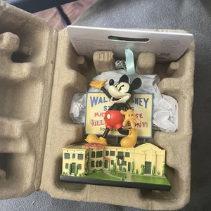Disney Parks Weihnachtsschmuck Disney 100 Mickey Mouse Walt Disney Studios - Bild 1 von 4