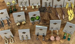 Lote de 14 pares de aretes colgantes vintage hasta ahora colección bohemia - Imagen 1 de 16