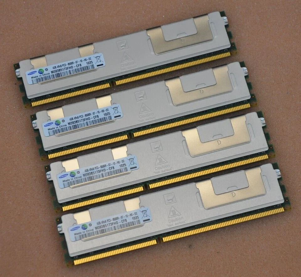 SAMSUNG 16GB Memory Kit - 4 x 4GB 4Rx8 PC3-8500R-07-10 Quad Rank Reg. ECC RDIMM - Image 1 of 1