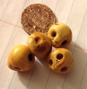 Skull Antique style Resin Bone Pendant Beads (4) Tan With Antique Crack Lines. - Picture 1 of 2