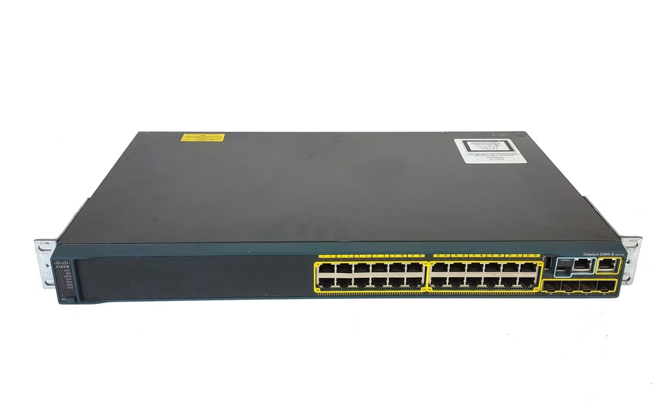 Cisco Catalyst WS-C2960S-24TS-L 24-port Gigabit Switch - Immagine 1 di 1