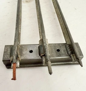Prewar LIONEL Standard Gauge SS Insulated Straight Track Section - Picture 1 of 6