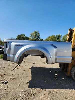 Ford Super Duty F350 F450 F550 2017-2022 8' doble platón Foto 1 de 4
