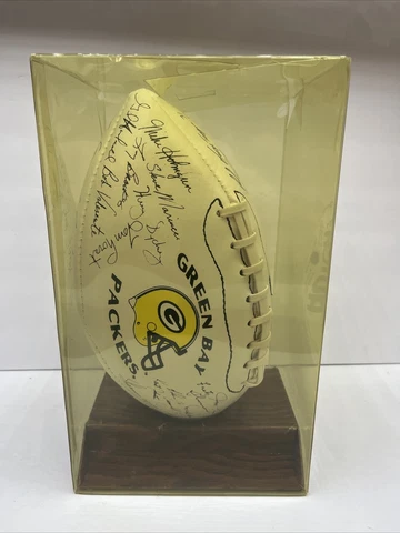 GREEN BAY PACKERS 1990’s Team Facsimile Autographed Football Brett Farve White Cover