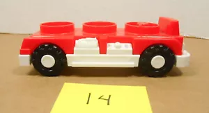 Camión de bomberos Fisher Price Little People 2012 vehículo para 3 personas Y14 - Imagen 1 de 5