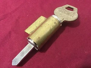 Cilindro Corbin Russwin 981 Keyway KIK/KIL con 1 llave en blanco - cerrajero - Imagen 1 de 4