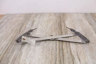 2000 POLARIS RMK 700 Hood Hinge - Image 1 of 4