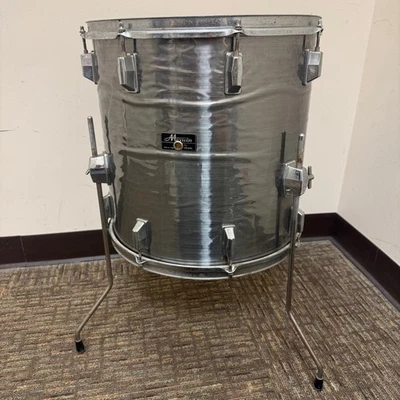 Pearl Maxwin Floor Tom 16x16 prata - Imagem 1 de 4