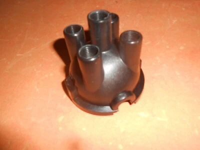 FORD ZEPHYR 4 Mk3 (1962-66) NOVO parafuso na tampa do distribuidor de chumbo - Imagem 1 de 4