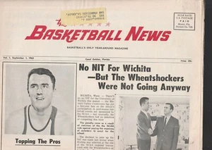  THE BASKETBALL NEWS, 1. SEPTEMBER,'63 - JACK TWYMAN UND JERRY LUCAS AUF DEM COVER - Bild 1 von 2