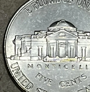 2017 P Jefferson Nickel With Strong Break Die Cud & Die Chip Error K9 Reverse LV - Picture 1 of 6