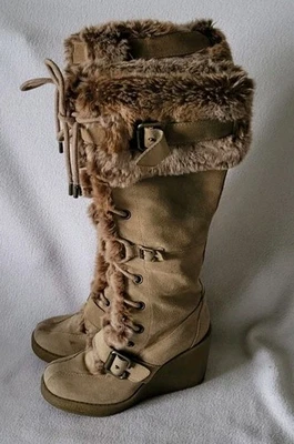 Vintage Y2K Report Shoutout Tan And Brown Suede Boots Women's Size 6 - Image 1 of 4