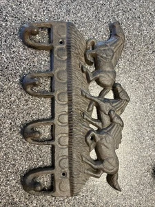 Antiqued Cast Iron Horses Wall Plaque Coat Hanger Rustic Farmhouse Western 11”x7 - Picture 1 of 9