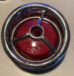 1949-50 Lincoln Cosmopolitan Zephyr Continental Taillight Assembly - Picture 1 of 4