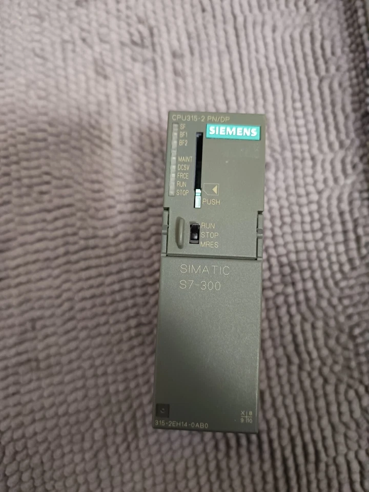 SIMATIC S7-300 CPU 6ES7 315-2EH14-0ABO - Immagine 1 di 4