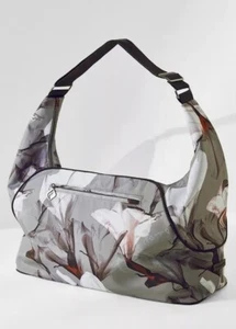 Fabletics The Spur Gym Bag - Picture 1 of 3