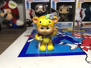 Cabbage Patch Cutie Town Poseable Yellow Monkey Banana Figure Collectible - Picture 1 of 3
