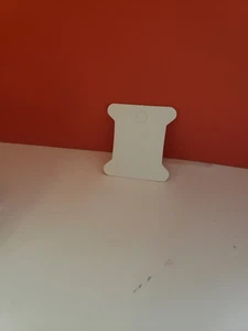 Markenlos 175+ Stück Stickgarnspulen, Pappgarnspulen - Bild 1 von 5