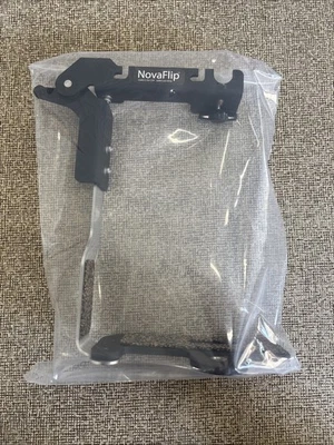 Novaflip Flash Bracket For DSLR cameras - Image 1 of 3