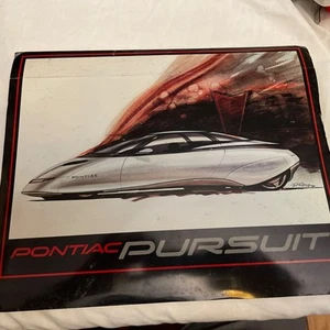Seltene NOS 1987 Pontiac Pursuit Concept Car Pressemappe, 18 Fotos, 36 Farbdias! - Bild 1 von 24