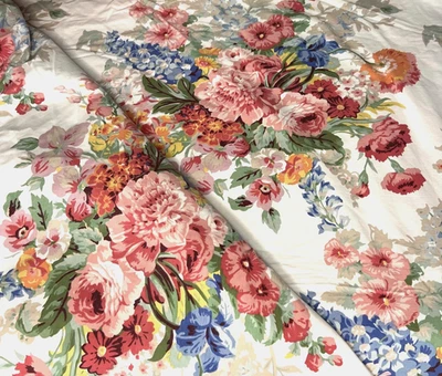 RALPH LAUREN BEACH HOUSE SOUTHAMPTON FLORAL BOUQUETS REVERSIBLE FULL/QUEEN DUVET - Image 1 of 3