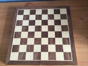 Set Scacchiera/Backgammon/Disegni Pieghevole in Legno 3 in 1 Senza Marca (HSH8) - Foto 1 di 6