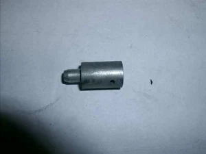 Suzuki OEM NOS crankcase breather plug 24821-09000 #3693 O - Foto 1 di 1