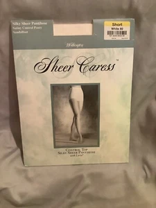 JC Penny ~ Worthington ~ Sheer Caress Control Top Strumpfhose mit Lycra ~ kurz ~ weiß - Bild 1 von 2