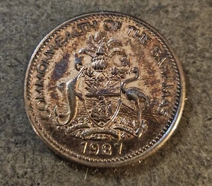 Commonwealth Of The Bahamas, 1987  One Cent Coin With Patina - Red - Picture 1 of 2
