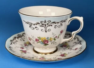 Tazza da tè e piattino Queen Ann di Ridgeway Potteries bordo blu Inghilterra osso Cina - Foto 1 di 11