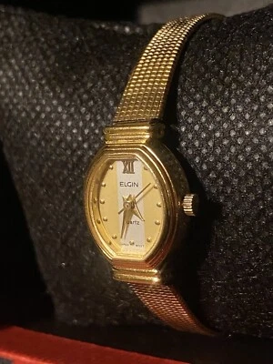 Reloj para mujer ELGIN RARO chapado en oro dos tonos blanco y dorado NOS 18 MM NUEVO batería Foto 1 de 4