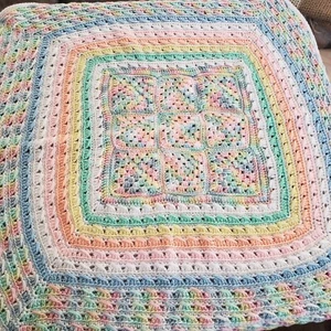 Multicolored Crochet Granny Square Lap Baby Blanket Afgan Cottage Decor 35"X 35" - Picture 1 of 6