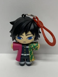 Llavero colgante mochila Demon Slayer GIYU Kimetsu no Yaiba figura de 3 pulgadas - Imagen 1 de 7