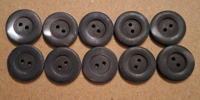 10x Perlmuttknöpfe schwarz/dunkelgrau schimmer, 10er Set, ca. 17,8 mm, 2loch - Bild 1 von 2