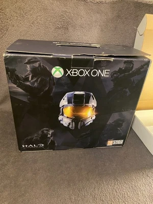Microsoft Xbox One Konsole Schwarz Halo OVP - Bild 1 von 4