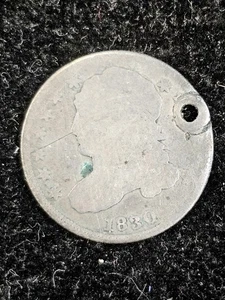 Moneda de diez centavos busto tapado 1830 - HOLED - Imagen 1 de 2