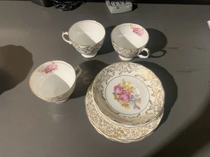 Vintage Dubarry Fine English Bone China Set - 22 ky. Gold - Picture 1 of 5