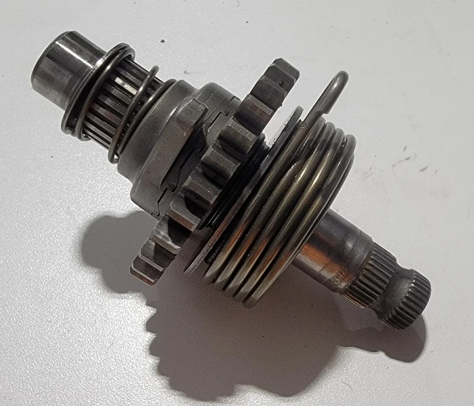 Стартовый вал шестерни в сборе 1977 Yamaha IT400 IT 400 77 - Изображение 1 из 4