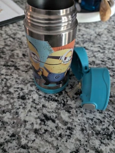 Thermoskanne Minions Trinkbecher - Bild 1 von 7