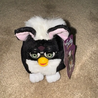 Tiger Electronics 毛绒 1999 年 Furby 豆豆 Buddies 白色和黑色 "Light Please" — 第 1/4 张图片